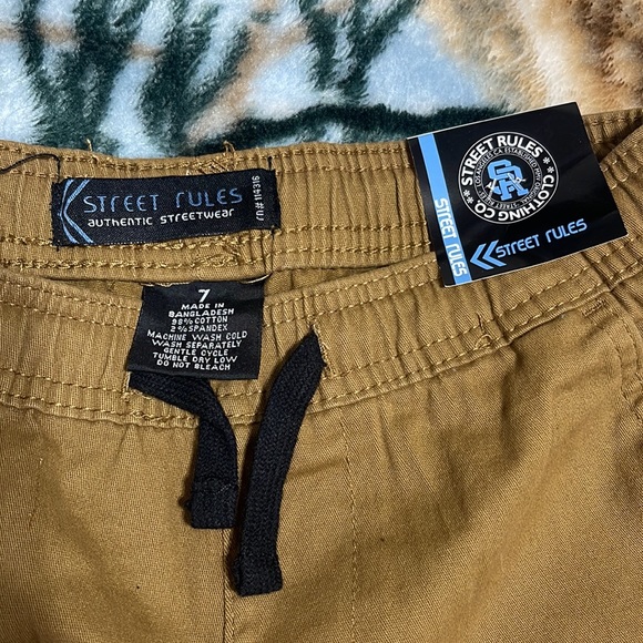 Brand new Boys shorts - Picture 2 of 3